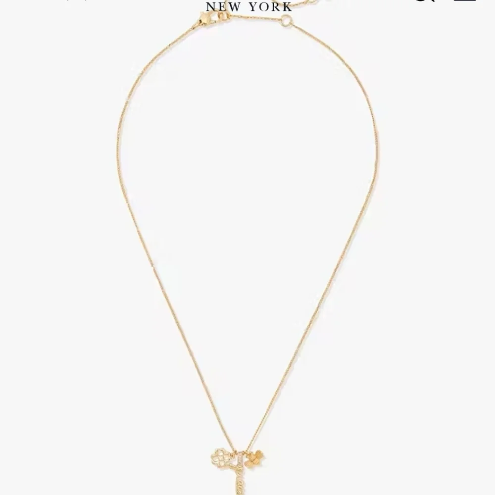 💛▪️Kate Spade▪️ love you, mom queen bee charm pendant necklace